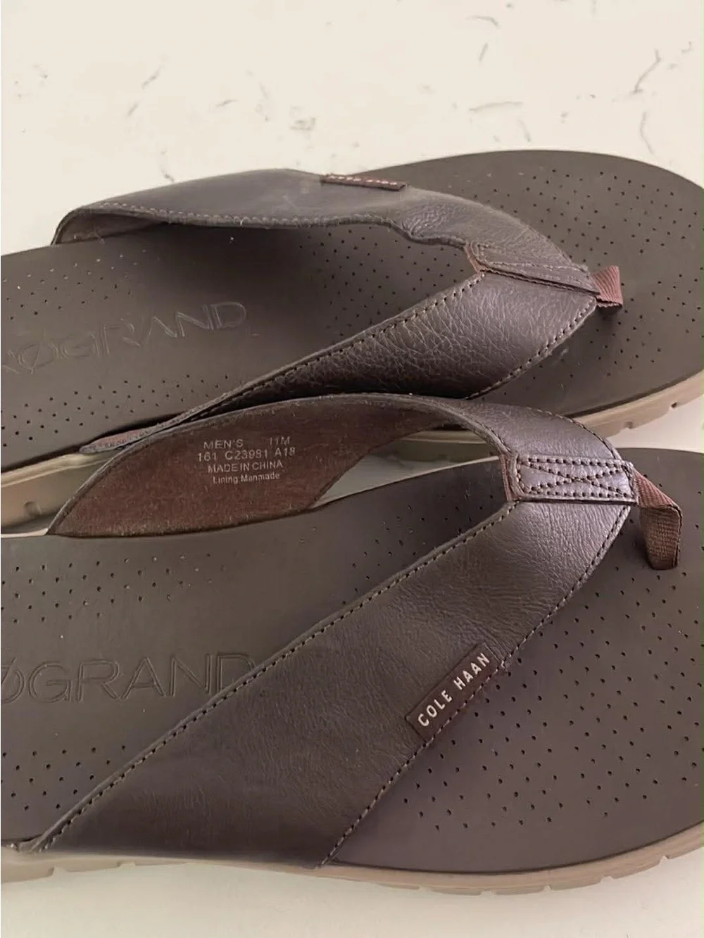 Cole Haan Zerogrand Men's Brown Leather Flip Sandals size 11 Excellent